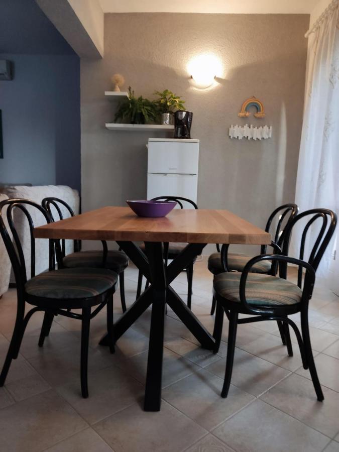 Holiday Home With Free Parking By The Beach Brela Zewnętrze zdjęcie